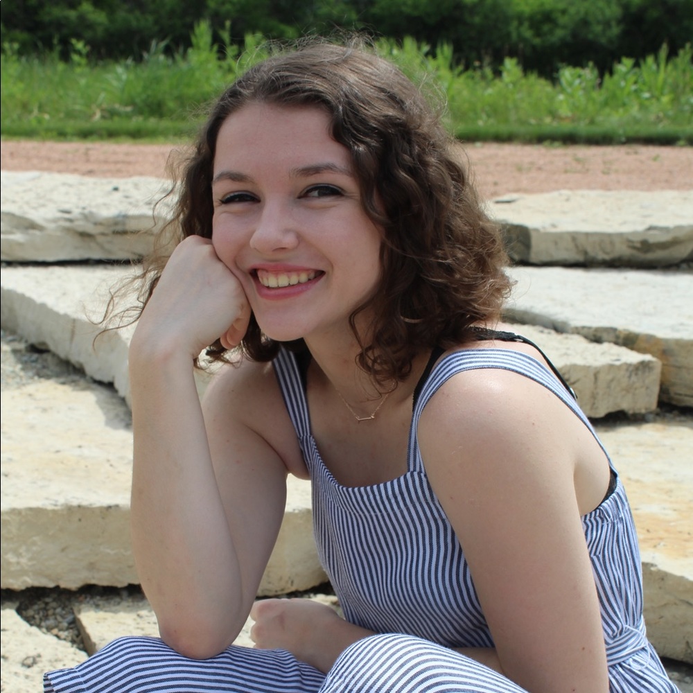 Meet your Posher, Claire